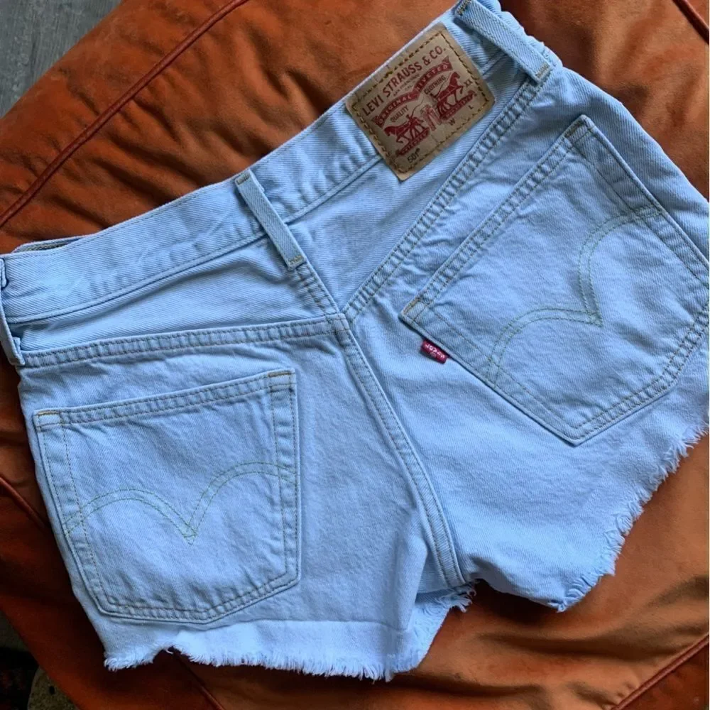 LEVIS 501 DENIM SHORTS